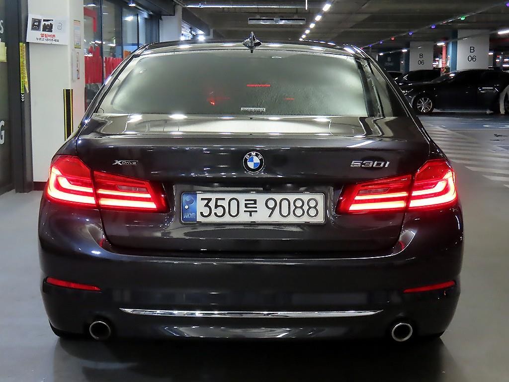 BMW 5시리즈 5시리즈 (G30) 530i xDrive 럭셔리 플러스 이미지 5