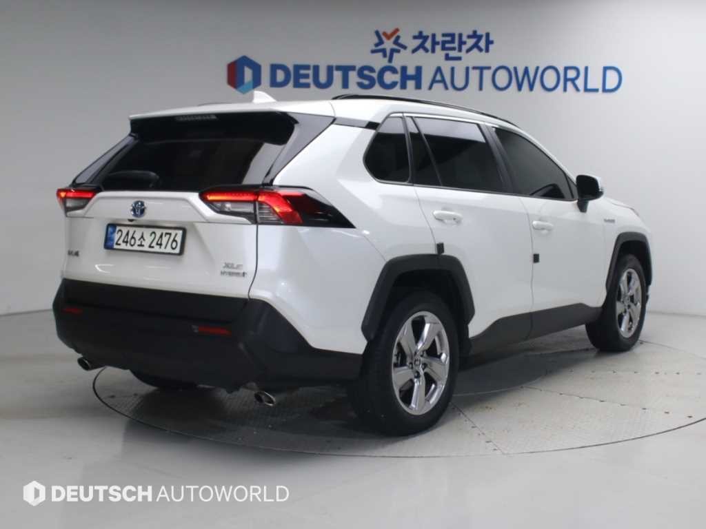 토요타 라브4 RAV4(5세대) 2.5 2WD 하이브리드 이미지 2