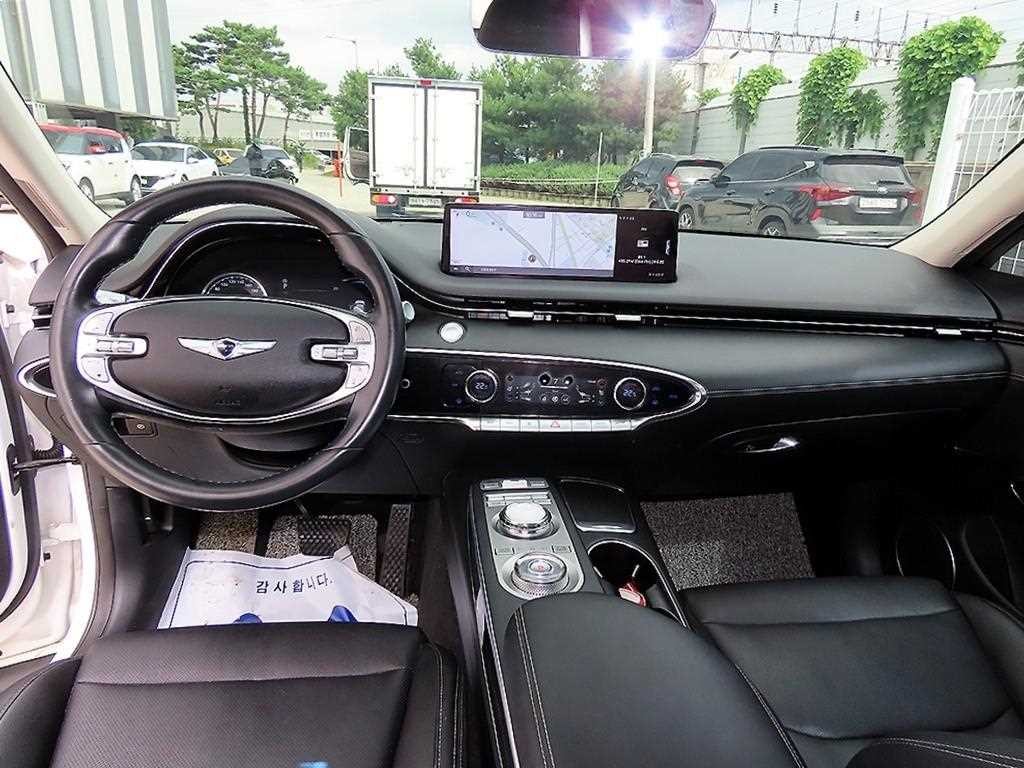 제네시스 GV70 2.2 디젤 AWD 이미지 7