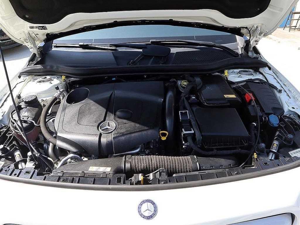 벤츠 GLA 클래스 GLA클래스 X156 GLA200 D 4MATIC 이미지 19