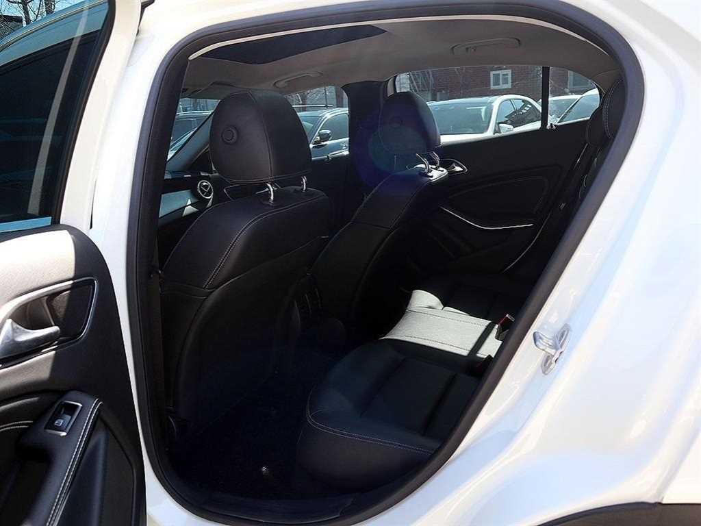 벤츠 GLA 클래스 GLA클래스 X156 GLA200 D 4MATIC 이미지 7