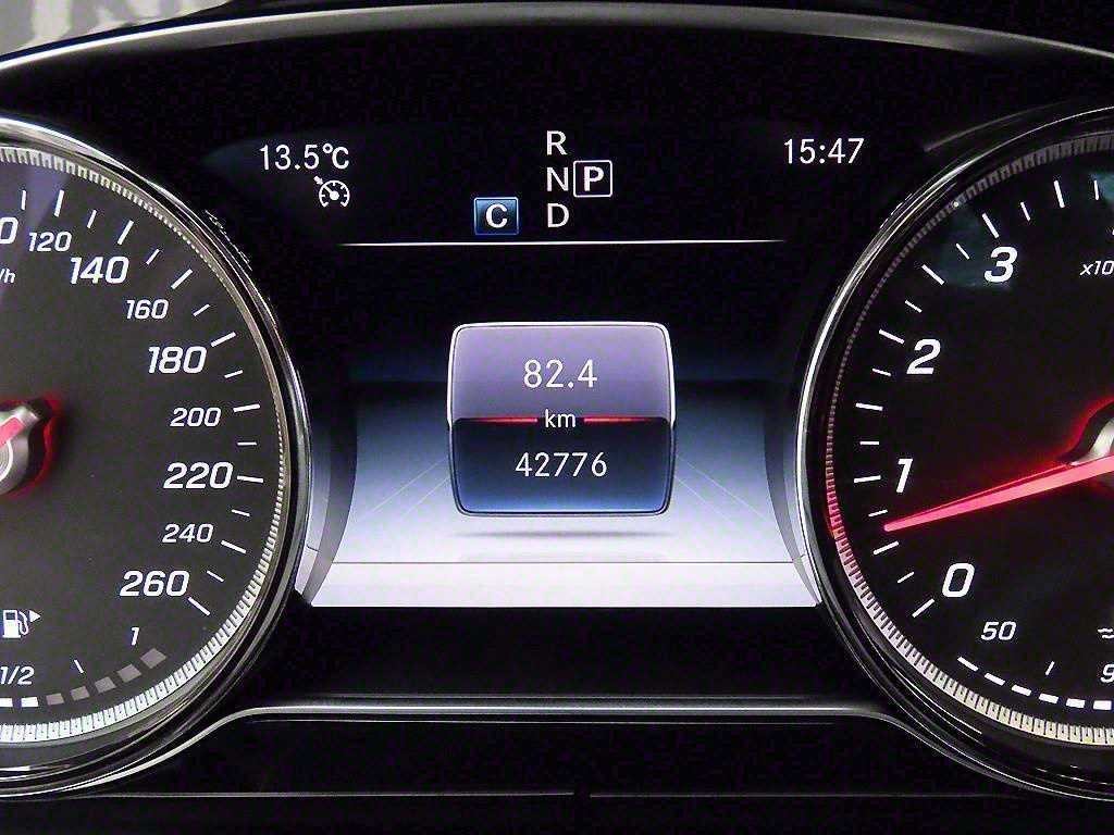 벤츠 E 클래스 E-클래스 W213 E300 아방가르드 이미지 9
