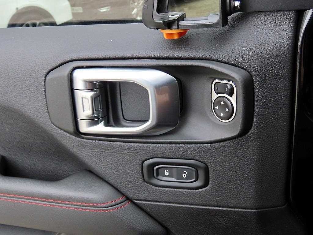 지프 글래디에이터 3.6 루비콘 4WD 이미지 12