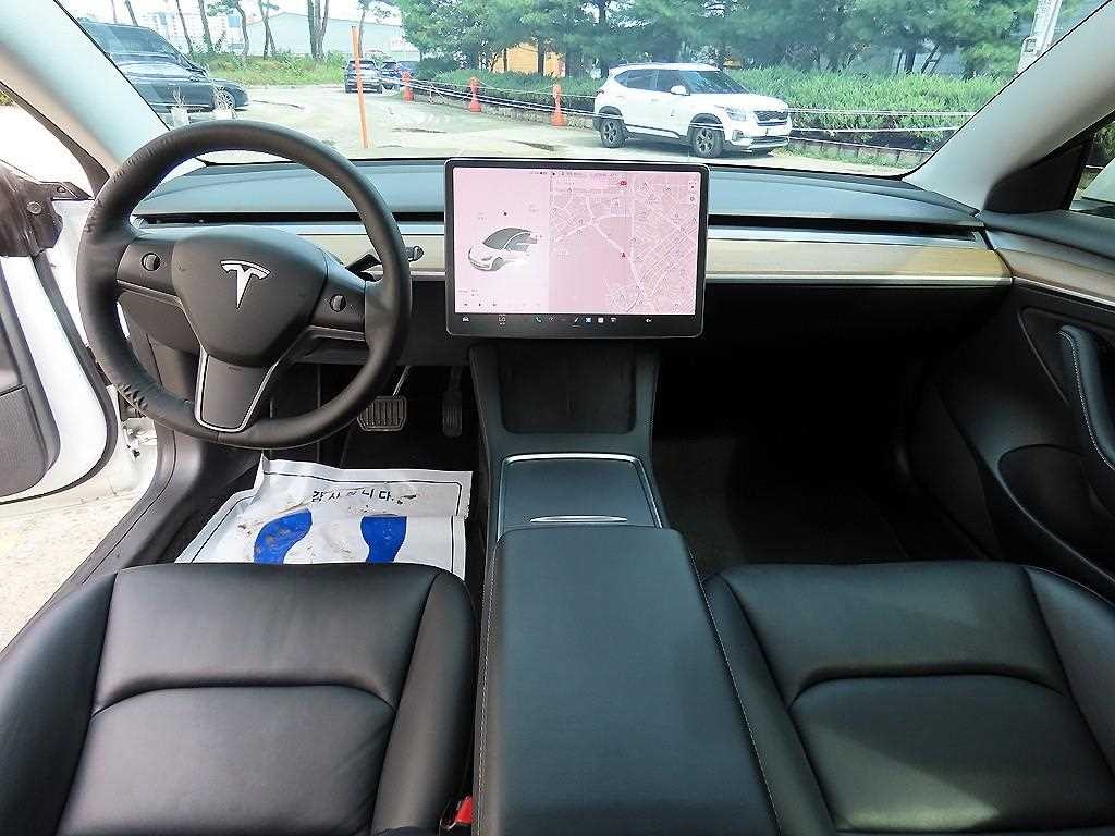 테슬라 모델 3 롱 레인지 이미지 7