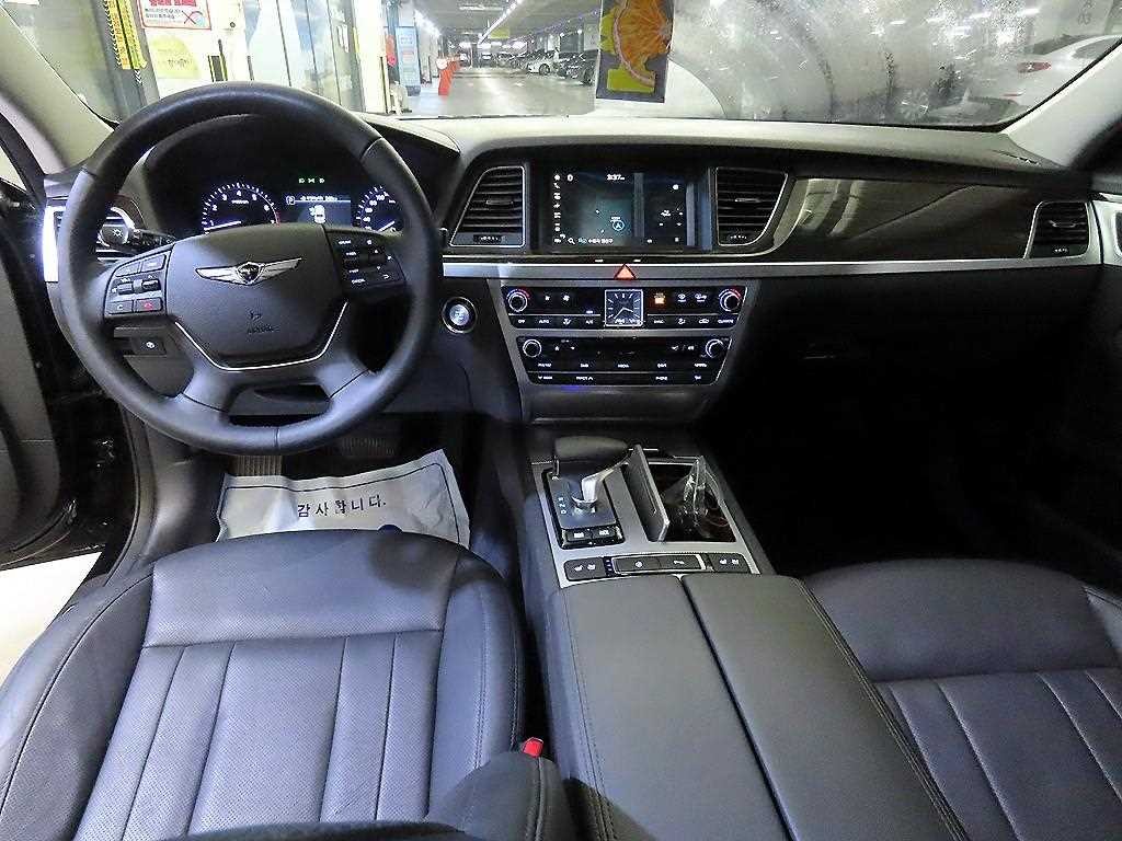 제네시스 G80 3.3 GDI AWD 럭셔리 이미지 10