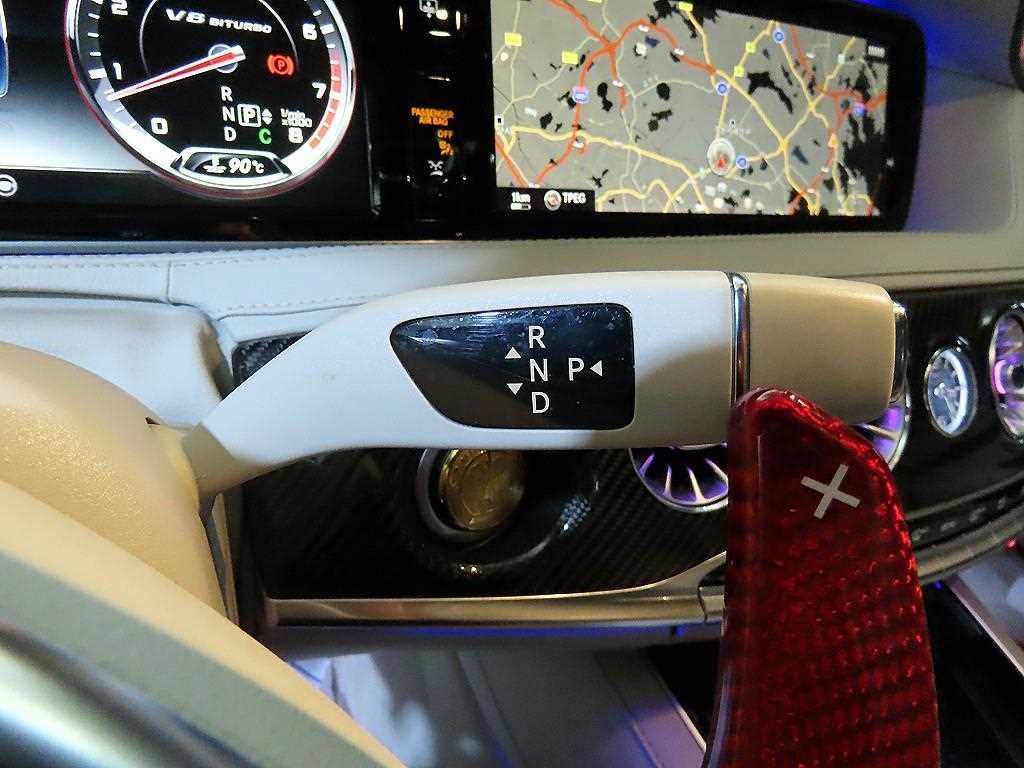 벤츠 S 클래스 S클래스-W222 S 63 AMG 4MATIC 이미지 12