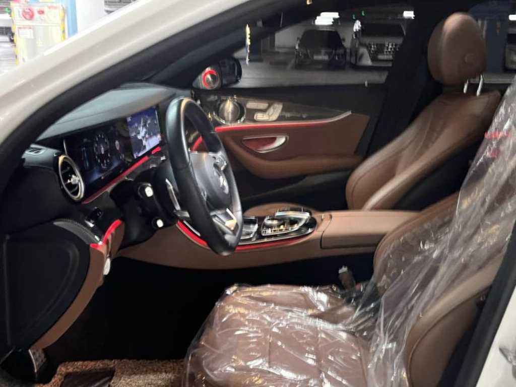 벤츠 E 클래스 E-클래스 W213 E300 4MATIC AMG LINE 이미지 10