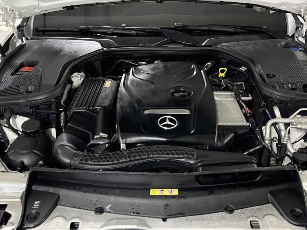 벤츠 E 클래스 E-클래스 W213 E300 4MATIC AMG LINE 이미지 19
