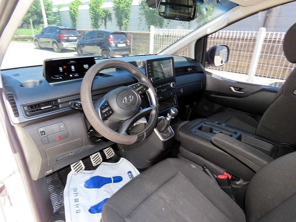 현대 스타리아 2WD 디젤 카고 스마트 3인승 이미지 7