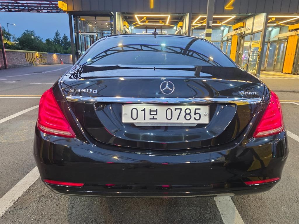 벤츠 S 클래스 S클래스-W222 S 350L d 4MATIC 이미지 4