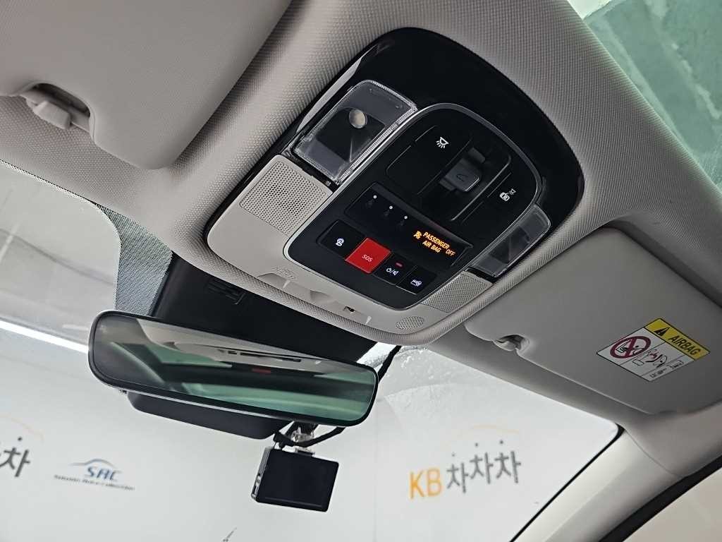 현대 투싼 투싼 하이브리드(NX4) 2WD 프리미엄 이미지 16