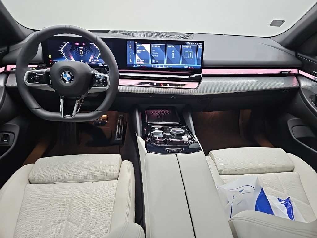 BMW 5시리즈 5시리즈 (G60) 520i M 스포츠 이미지 6