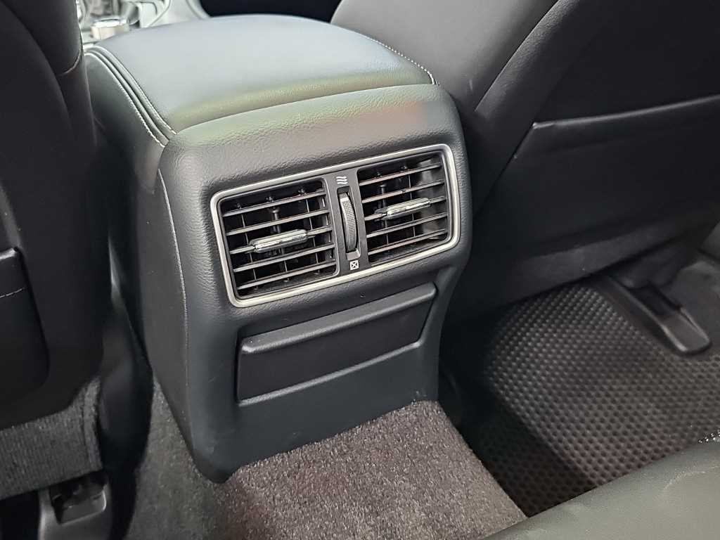인피니티 Q Q50 3.5 하이브리드 블루 스포츠 센서리 이미지 13