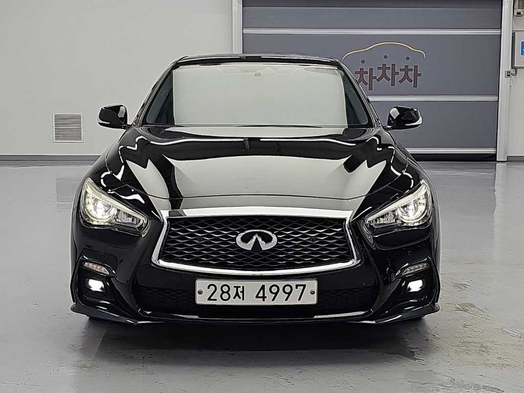 인피니티 Q Q50 3.5 하이브리드 블루 스포츠 센서리 이미지 2