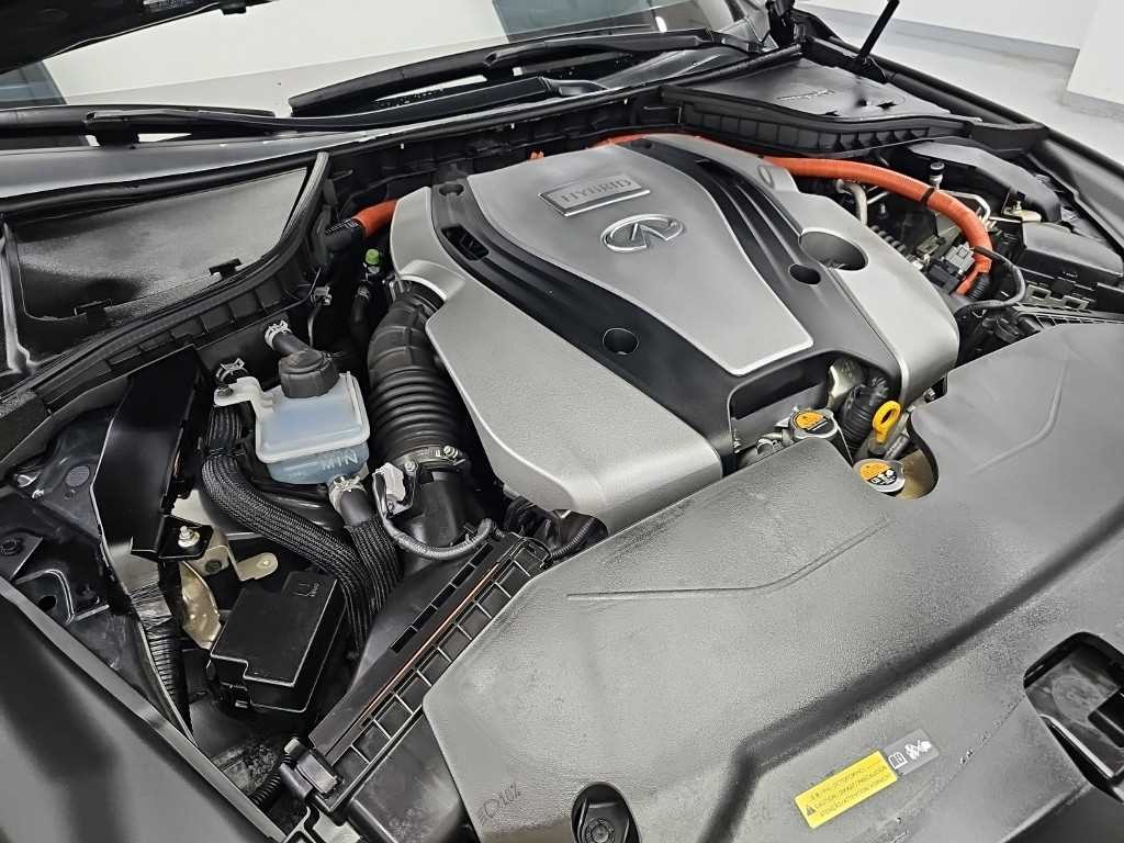 인피니티 Q Q50 3.5 하이브리드 블루 스포츠 센서리 이미지 5