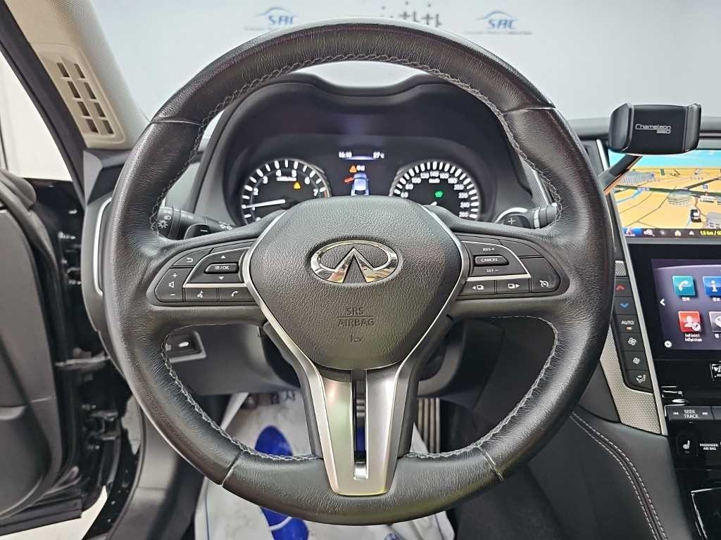 인피니티 Q Q50 3.5 하이브리드 블루 스포츠 센서리 이미지 9