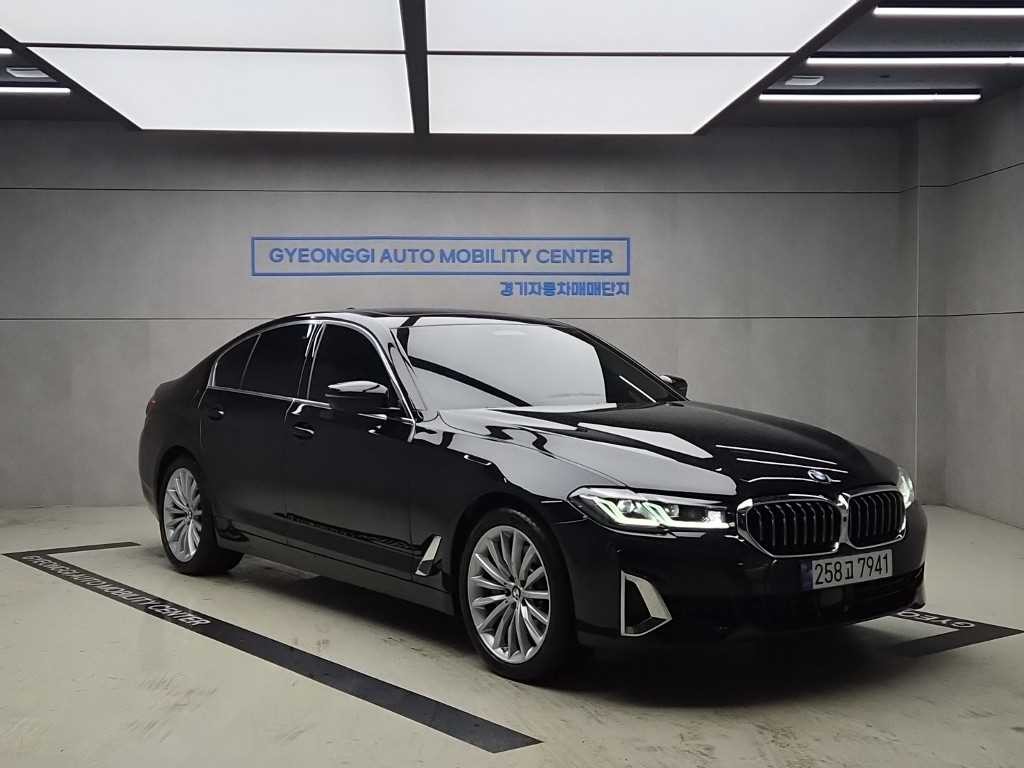 BMW 5시리즈 5시리즈 (G30) 530i 럭셔리 이미지 1