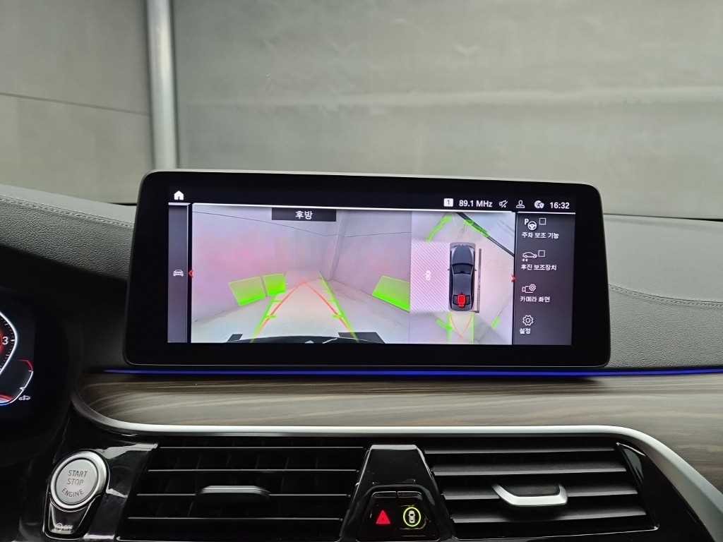 BMW 5시리즈 5시리즈 (G30) 530i 럭셔리 이미지 14