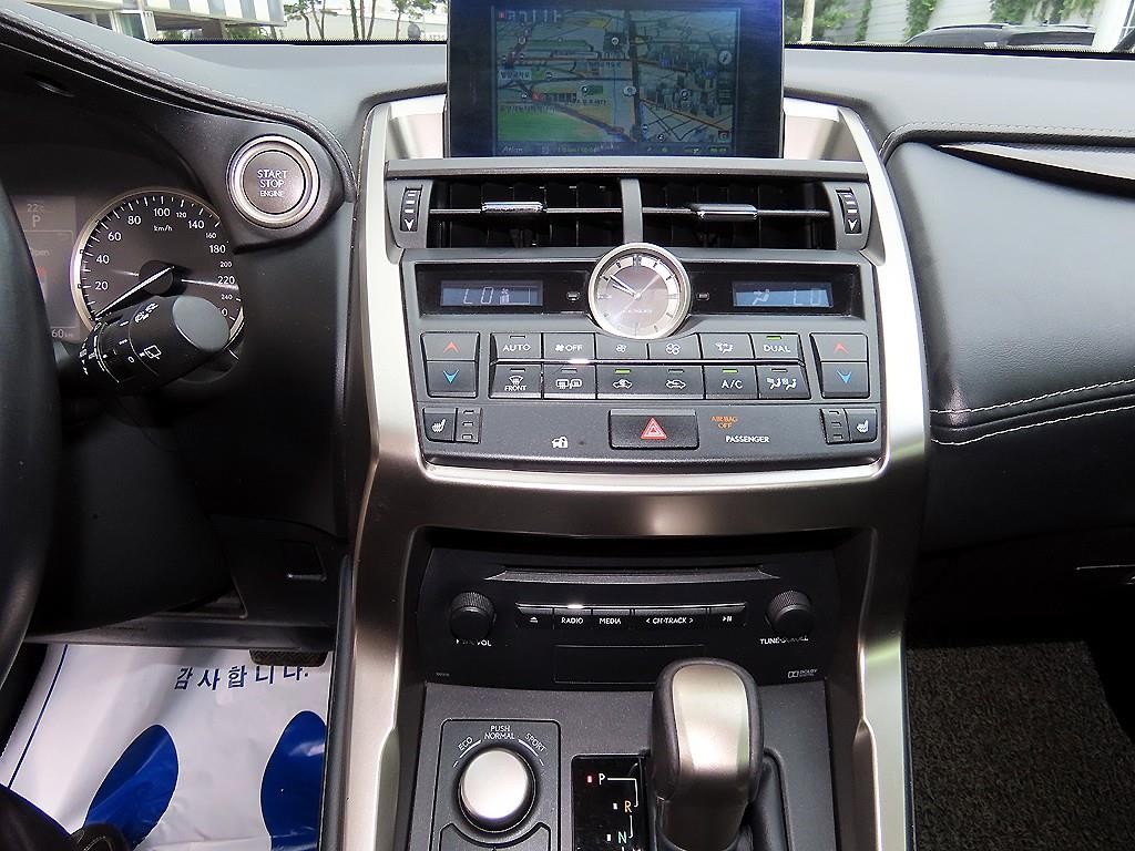 렉서스 NX NX 200t 슈프림 이미지 13