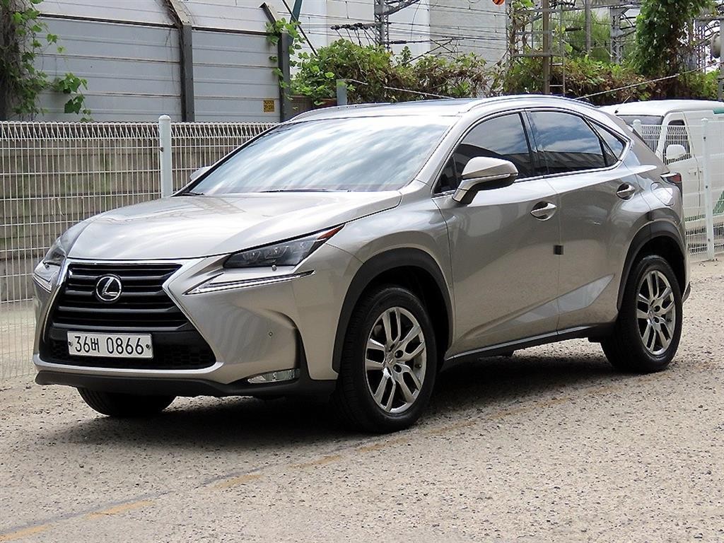 렉서스 NX NX 200t 슈프림 이미지 2