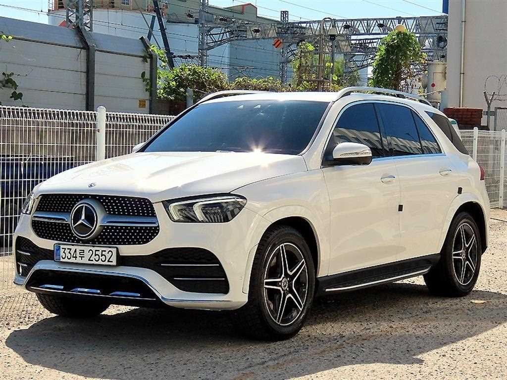 벤츠 GLE 클래스 GLE 클래스 W167 GLE 450 4MATIC 이미지 2