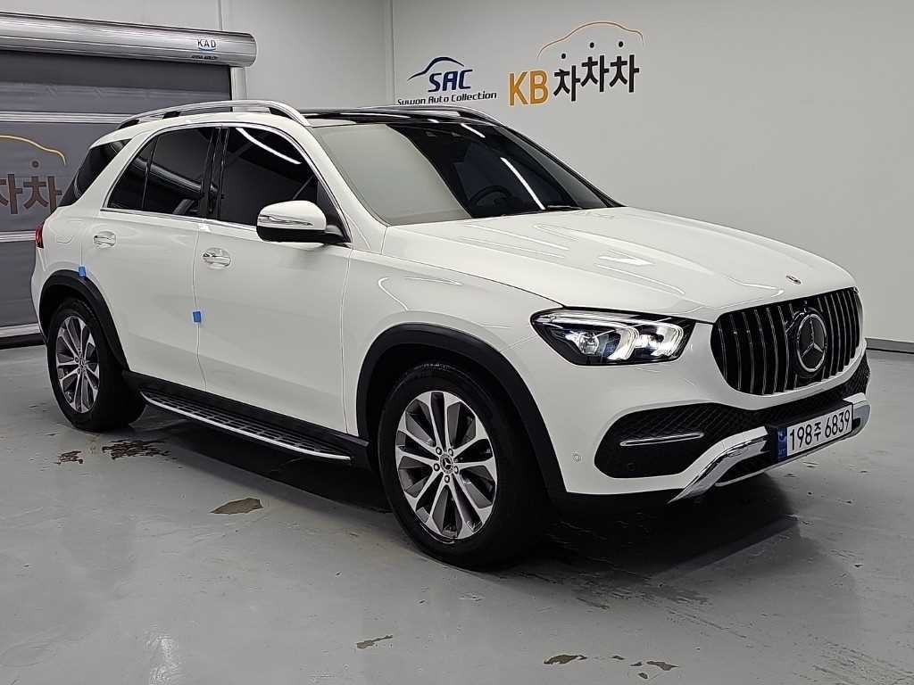 벤츠 GLE 클래스 GLE 클래스 W167 GLE 300d 4MATIC 이미지 4
