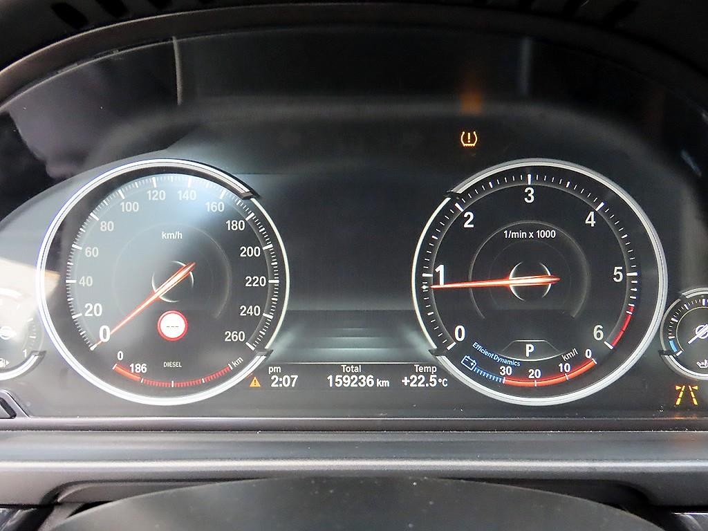 BMW 5시리즈 5시리즈 (F10) 520d M 에어로다이나믹 프로 이미지 9