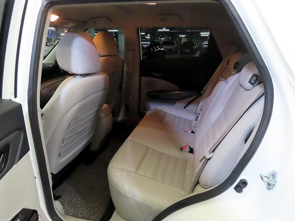 KG모빌리티(쌍용) 티볼리 베리 뉴 티볼리 2WD 가솔린 1.5 V5 이미지 7