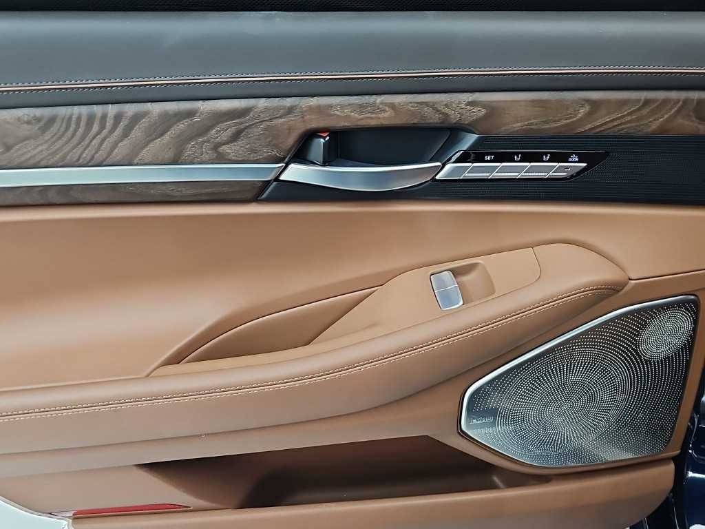 제네시스 G90 5.0 GDI AWD 프레스티지 이미지 14