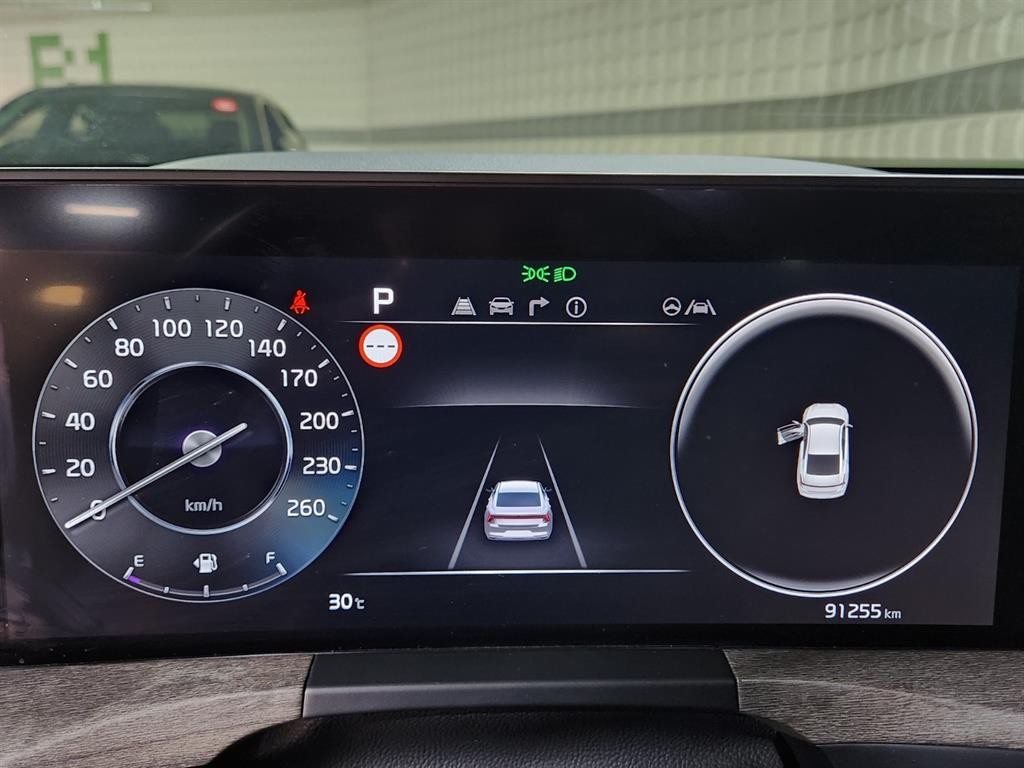 기아 K8 3.5 LPG 2WD 렌터카 트렌디 이미지 9