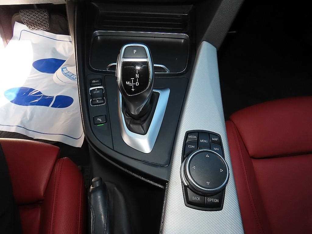 BMW 3시리즈 3시리즈 (F30) 330i M 스포츠 이미지 11