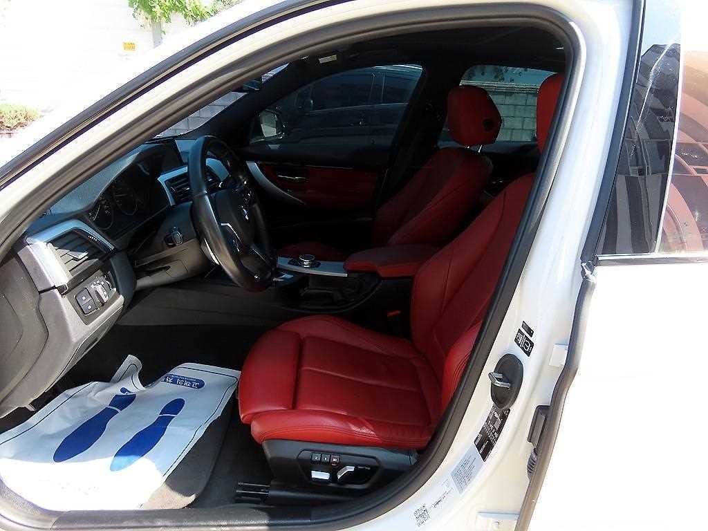 BMW 3시리즈 3시리즈 (F30) 330i M 스포츠 이미지 5