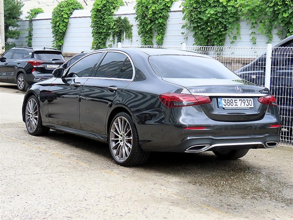 벤츠 E 클래스 E-클래스 W213 E350 4MATIC AMG LINE 이미지 3