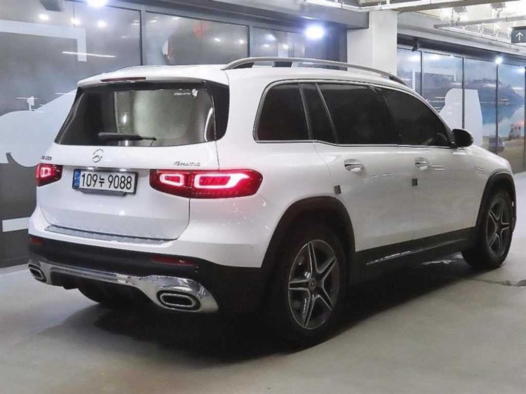 벤츠 GLB 클래스 GLB클래스 X247 GLB 250 4MATIC 이미지 14