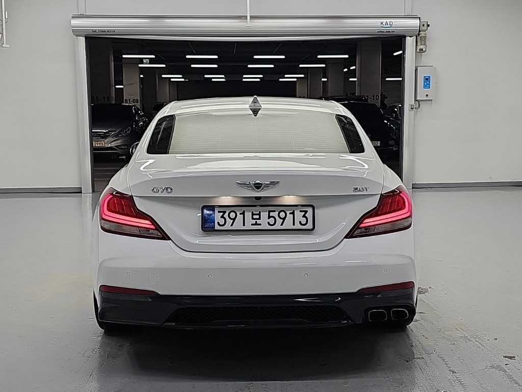 제네시스 G70 2.0T 엘리트 이미지 3