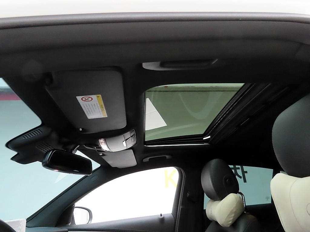 벤츠 GLC 클래스 GLC클래스 X253 GLC 220 d 4MATIC 프리미엄 쿠페 이미지 16