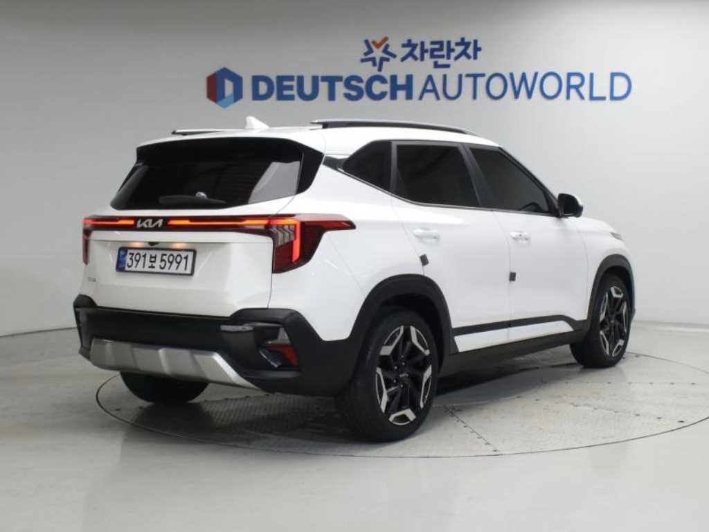 기아 셀토스 더 뉴 셀토스 가솔린 2.0 2WD 시그니처 이미지 2
