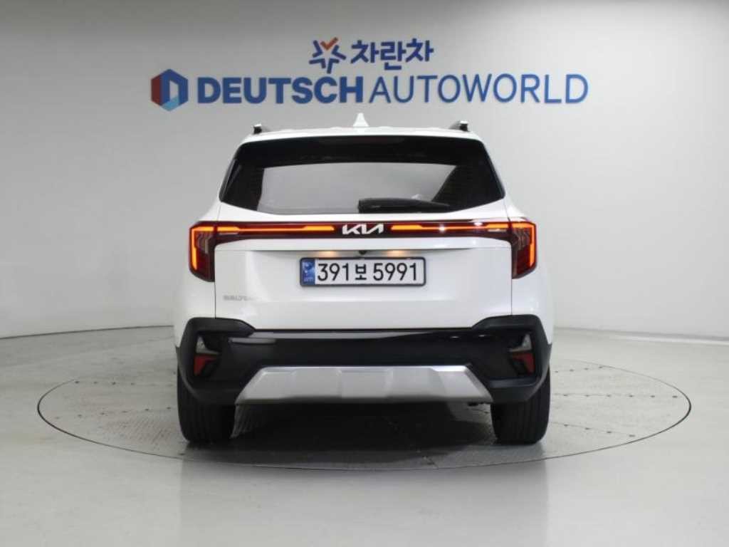 기아 셀토스 더 뉴 셀토스 가솔린 2.0 2WD 시그니처 이미지 4