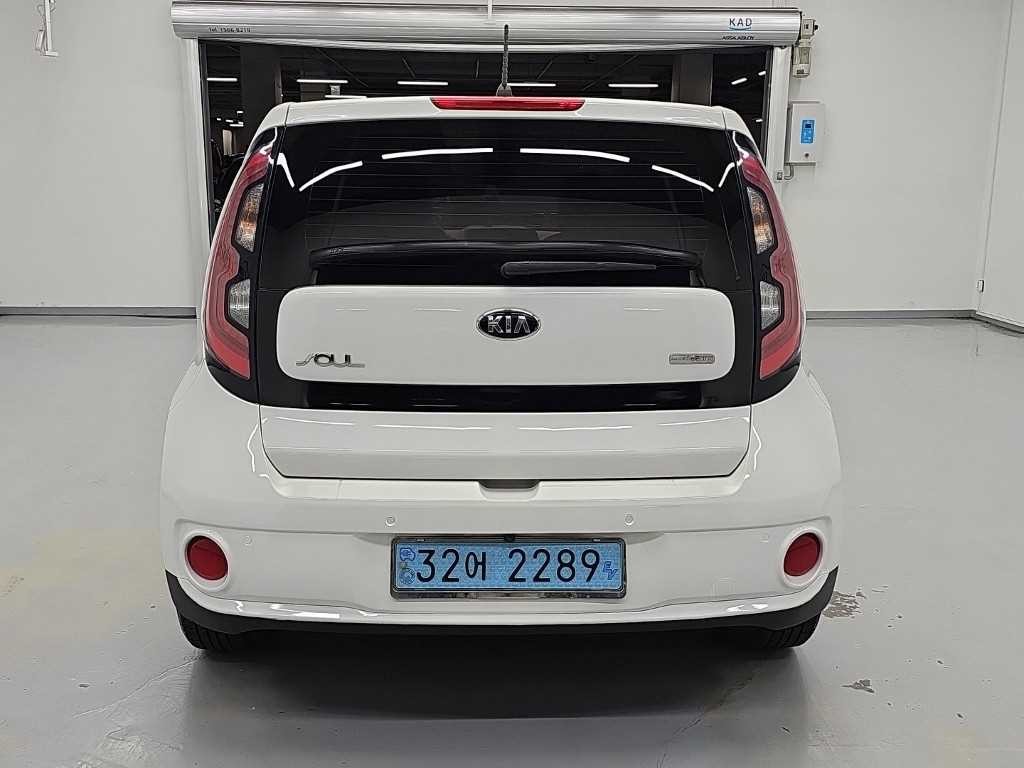 기아 쏘울 쏘울 EV EV 이미지 3