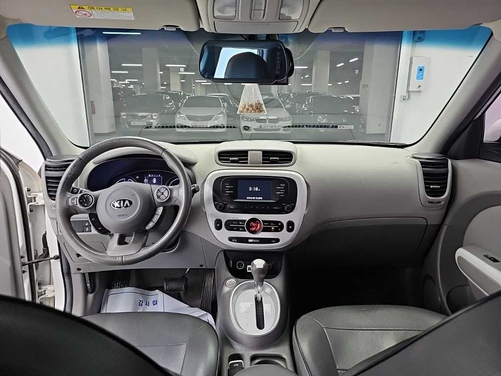 기아 쏘울 쏘울 EV EV 이미지 7