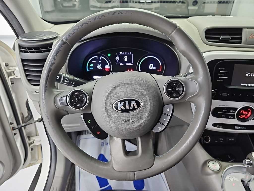 기아 쏘울 쏘울 EV EV 이미지 9