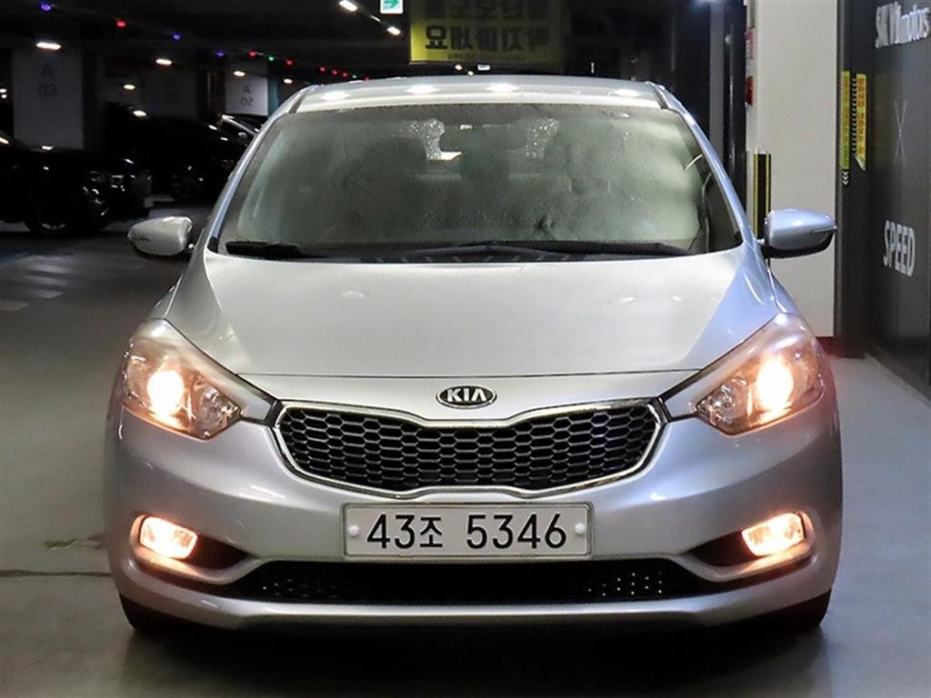 기아 K3 1.6 GDI 트렌디 이미지 2