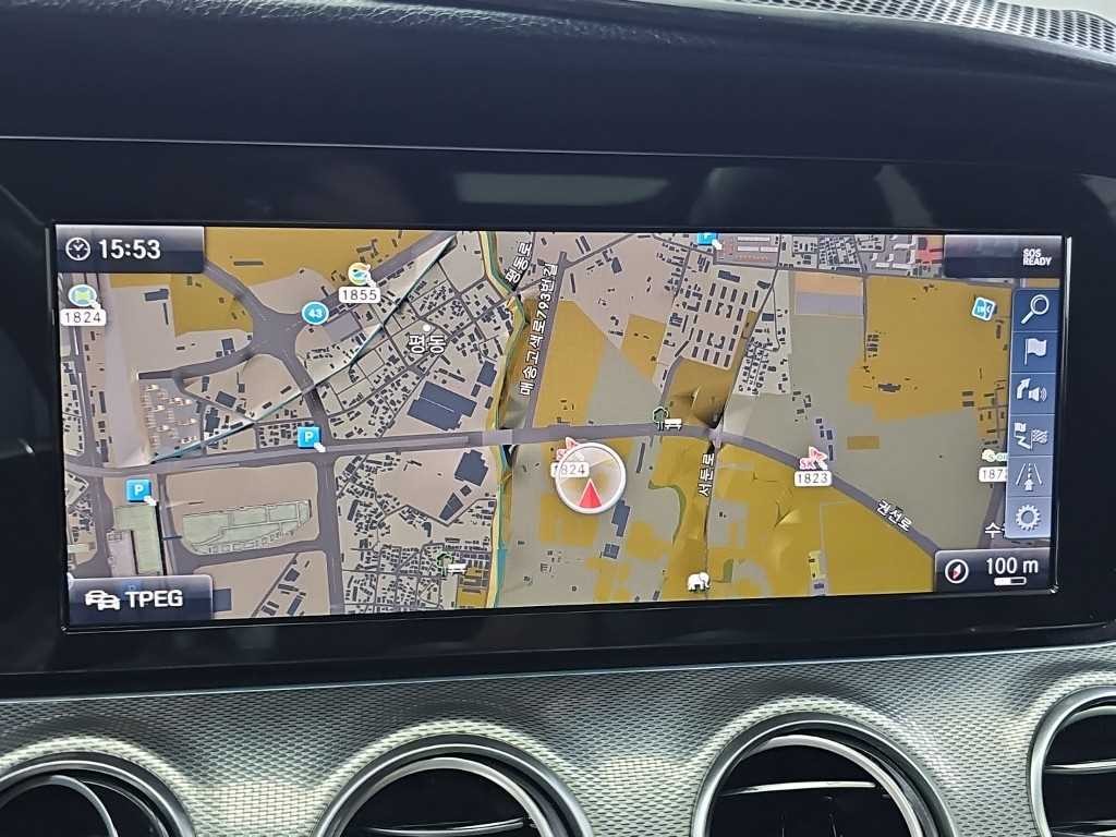 벤츠 E 클래스 E-클래스 W213 E300 아방가르드 이미지 15