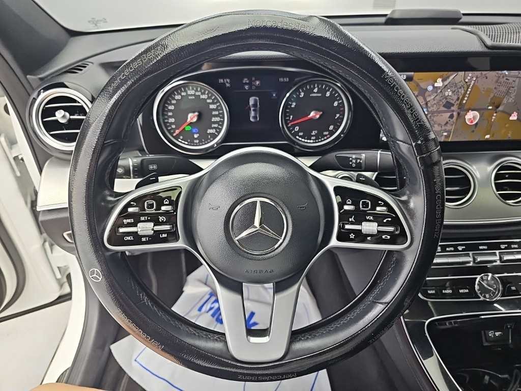 벤츠 E 클래스 E-클래스 W213 E300 아방가르드 이미지 9