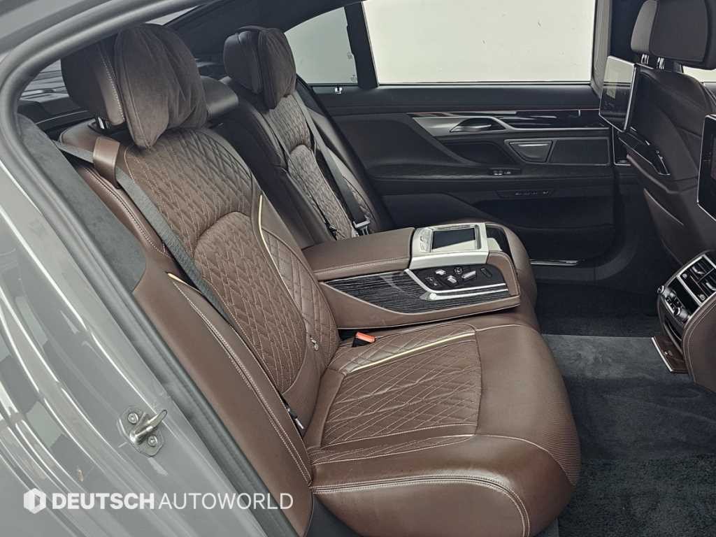 BMW 7시리즈 7시리즈 (G11) 745Le sDrive M 스포츠 이미지 12