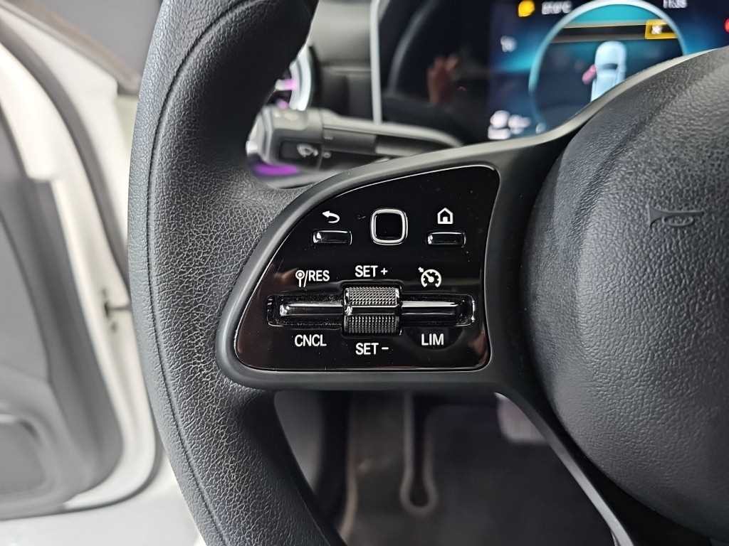 벤츠 A 클래스 A클래스 W177 A220 세단 이미지 17