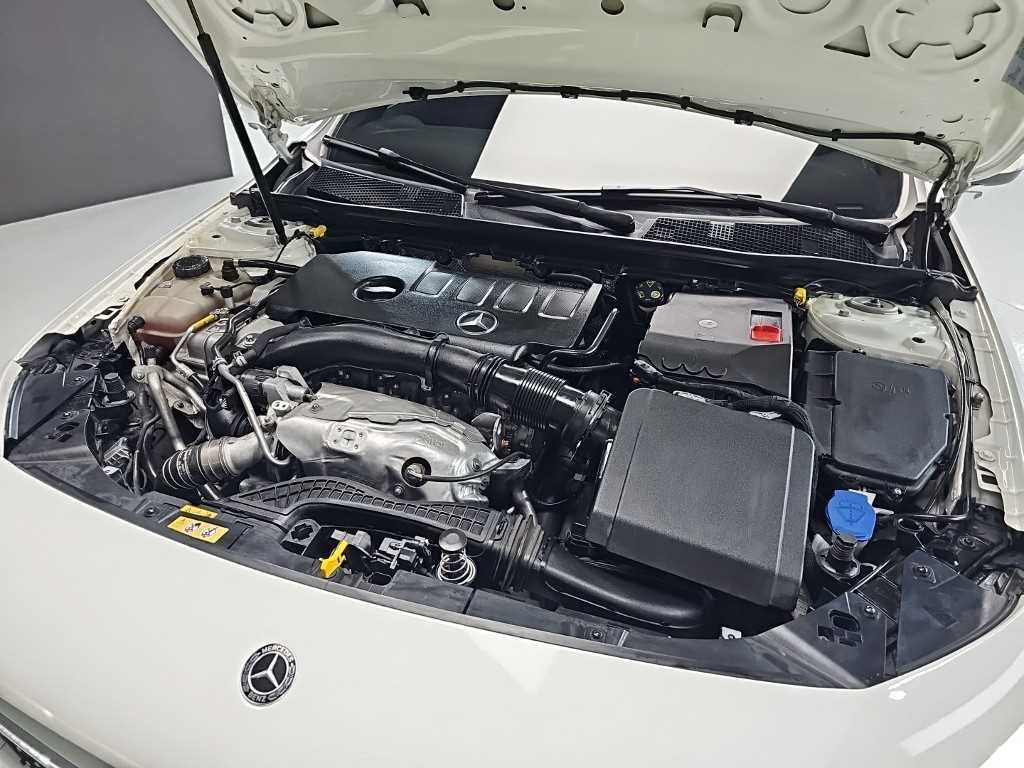 벤츠 A 클래스 A클래스 W177 A220 세단 이미지 5