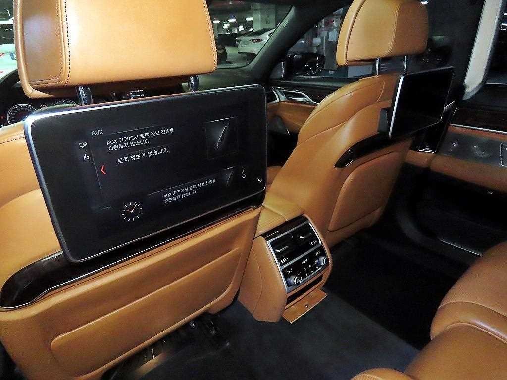 BMW 7시리즈 7시리즈 (G11) 750Li xDrive 이미지 14
