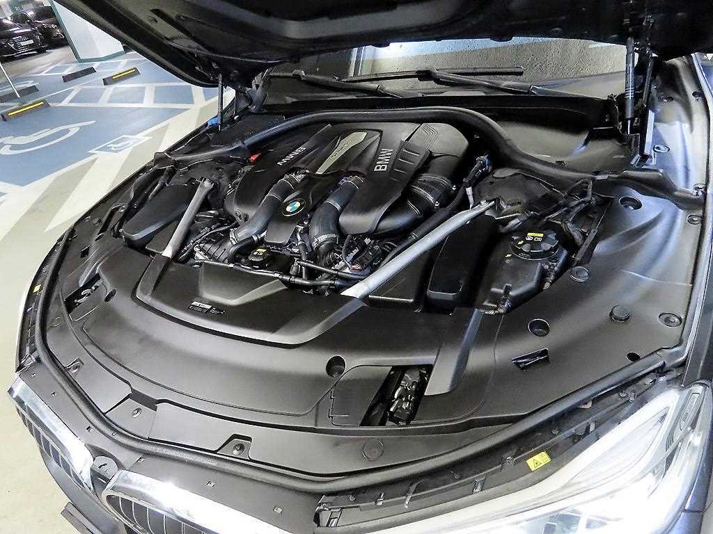 BMW 7시리즈 7시리즈 (G11) 750Li xDrive 이미지 19