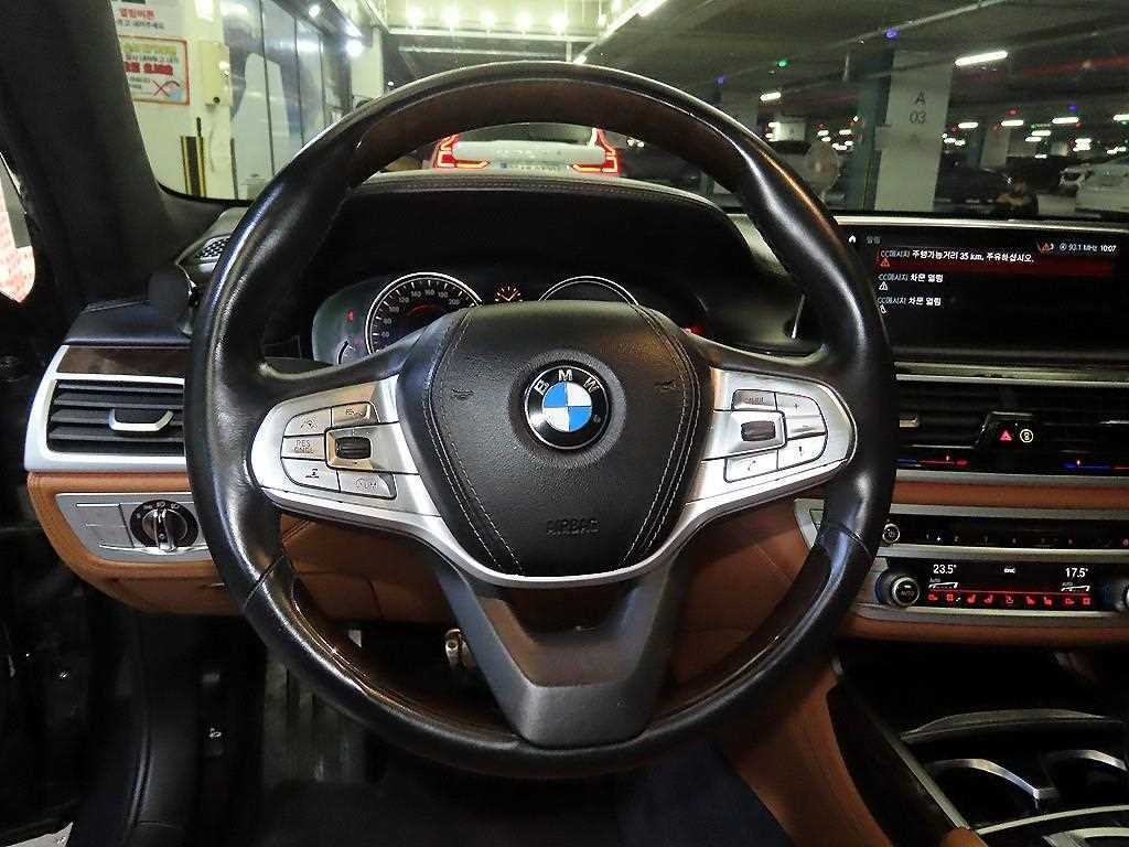 BMW 7시리즈 7시리즈 (G11) 750Li xDrive 이미지 8